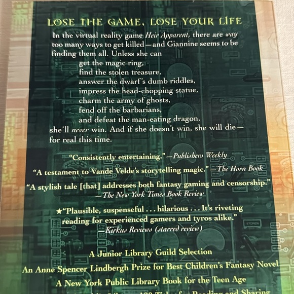 Heir Apparent by Vivian Vande Velde Pbk 1st Magic Carpet Edition 2004 VG - Picture 6 of 10